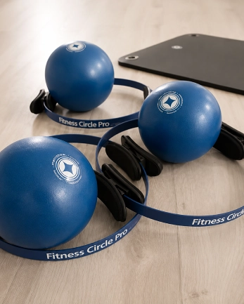 Ballons et Fitness Circle utilisés lors des cours de Pilates chez Reinforce Pilates